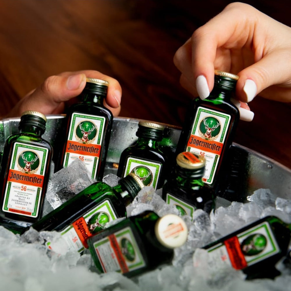 LICOR JAGERMEISTER 20 ML (8 PIEZAS MINI)