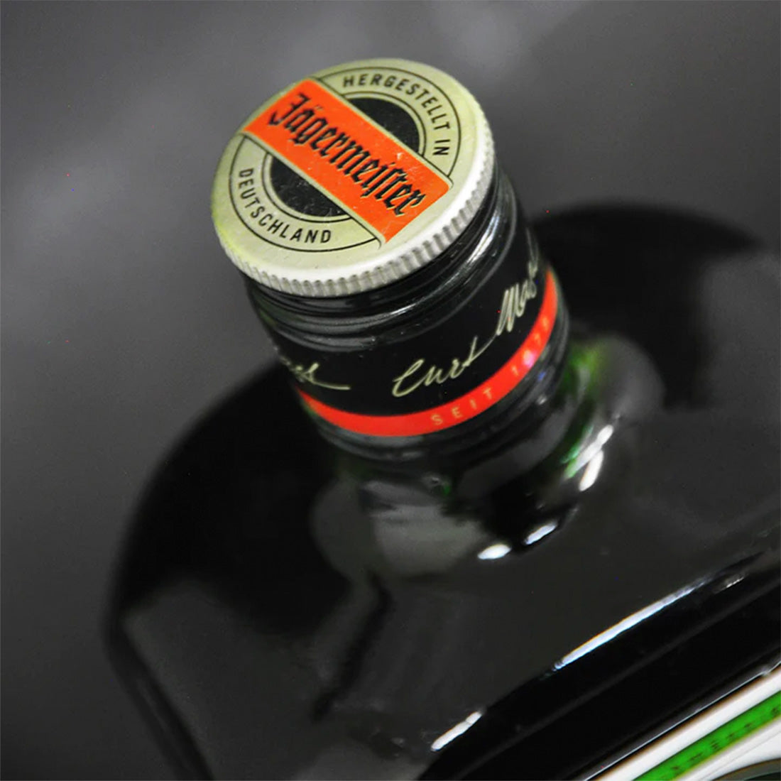 LICOR JÄGERMEISTER 700 ML