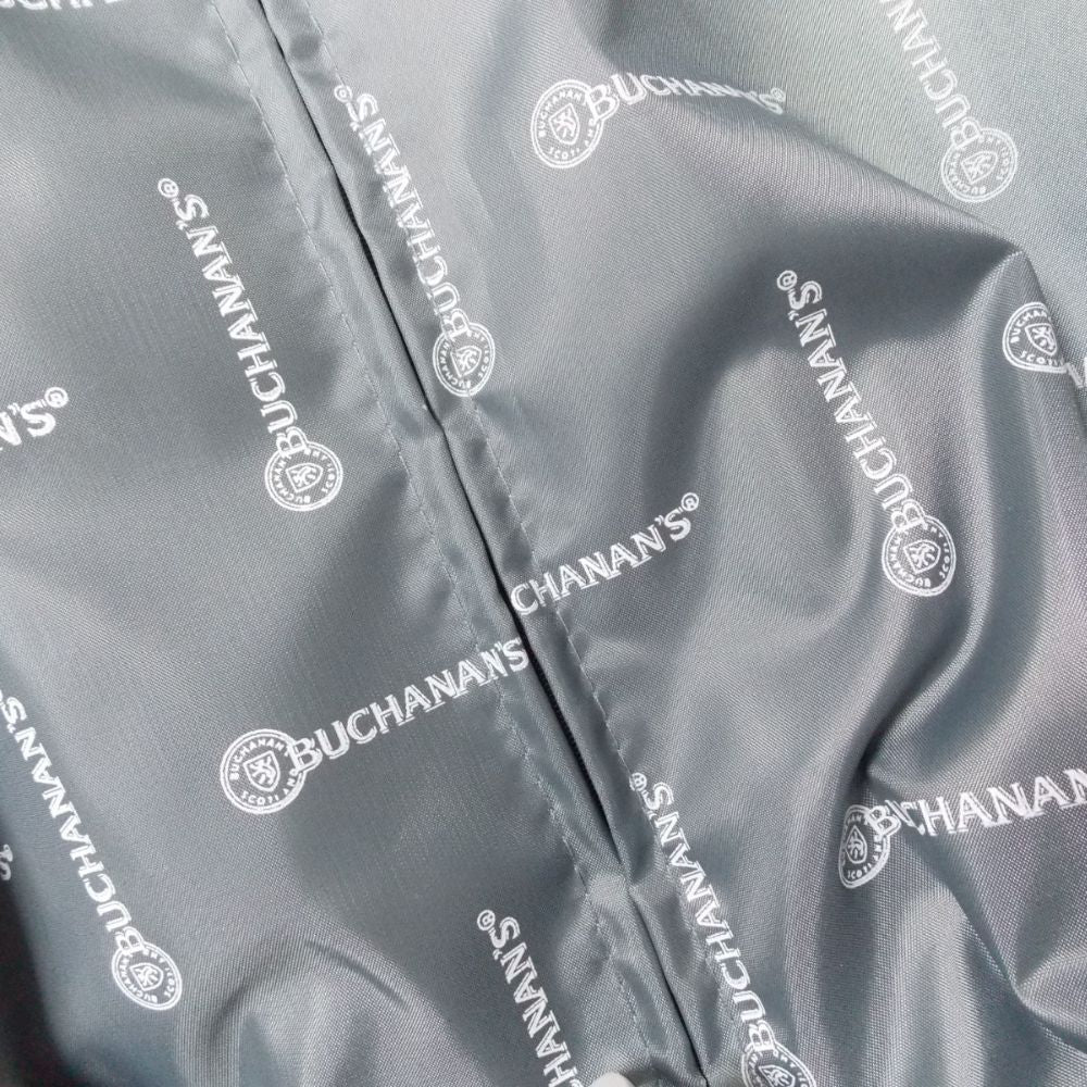 MALETA BUCHANAN´S + 2 BOTELLAS DE REGALO: BUCHANAN´S 12 Y PINEAPPLE