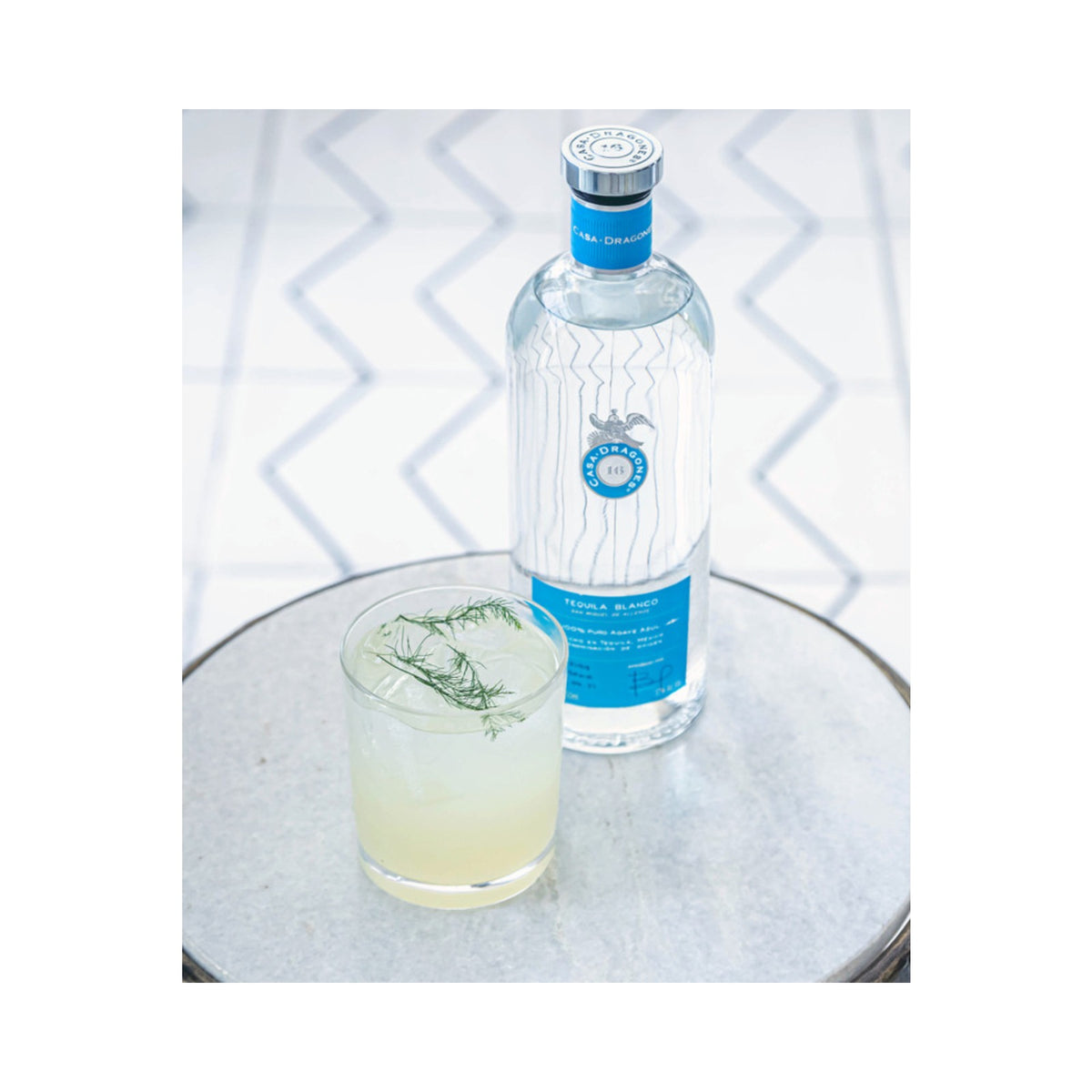 TEQUILA CASA DRAGONES BLANCO 750 ML