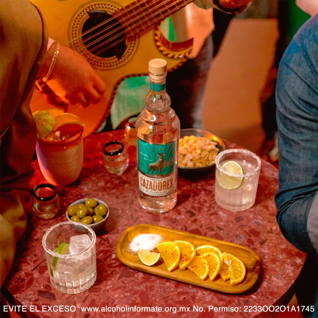 TEQUILA CAZADORES BLANCO 700 ml