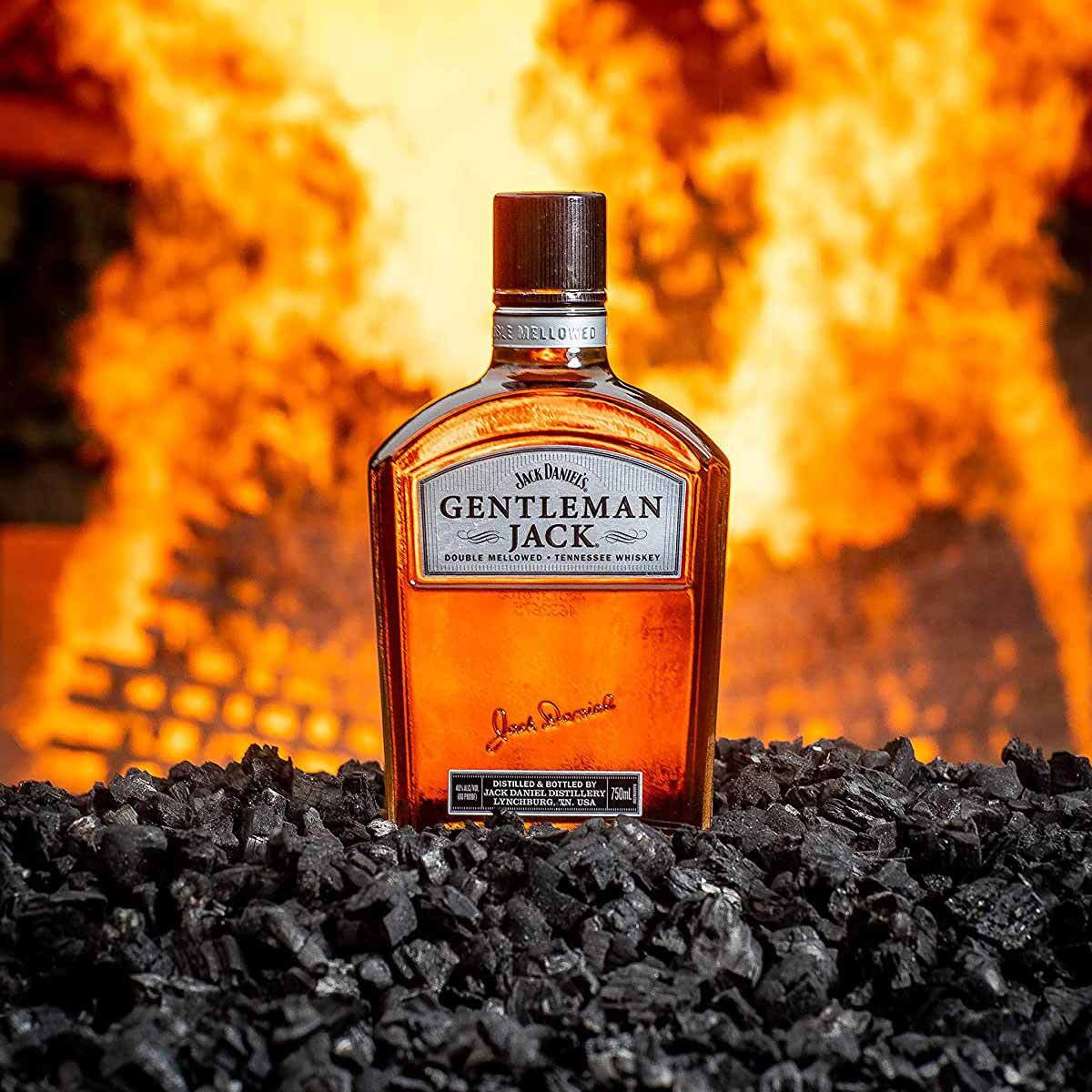 WHISKY JACK DANIEL&#39;S GENTLEMAN JACK 700 ML
