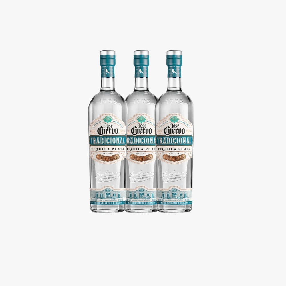 PROMOCIÓN: 4 CAJAS DE LICOR 43 700 ML + 3 BOTELLAS DE REGALO  DE TEQUILA JOSÉ CUERVO TRADICIONAL PLATA 695 ML
