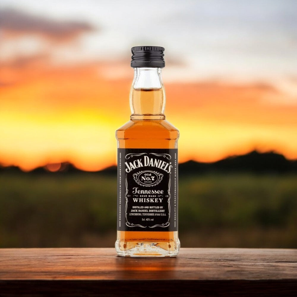 PACK DE 8 MINI BOTELLAS JACK DANIEL&#39;S 50 ML