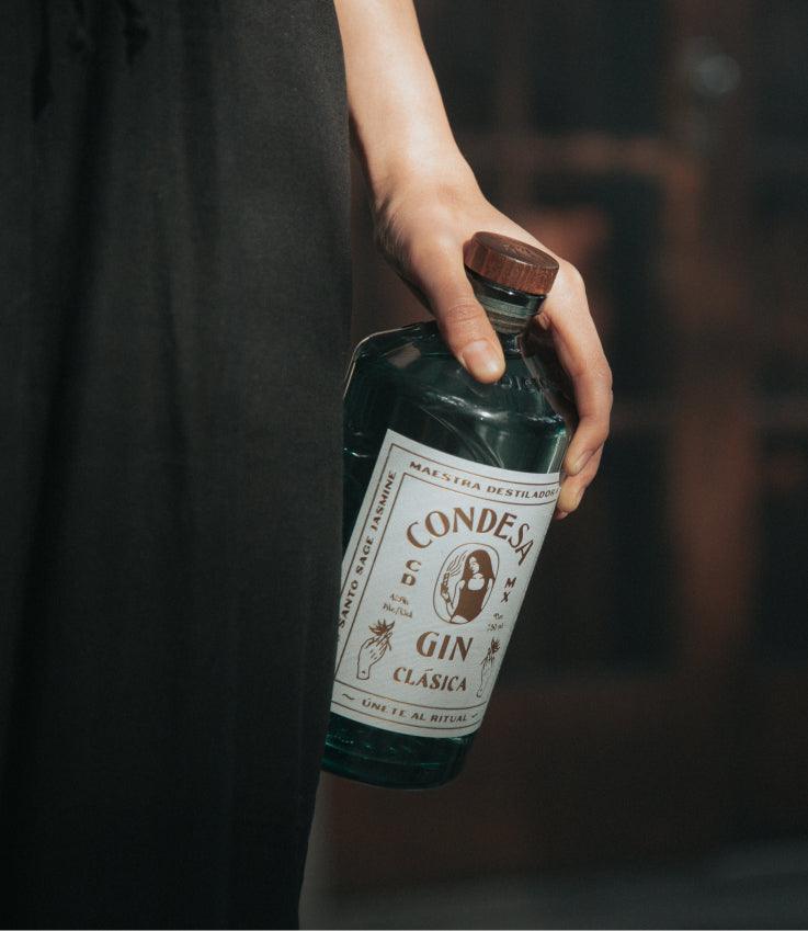 GINEBRA CONDESA CLASICA 750 ML